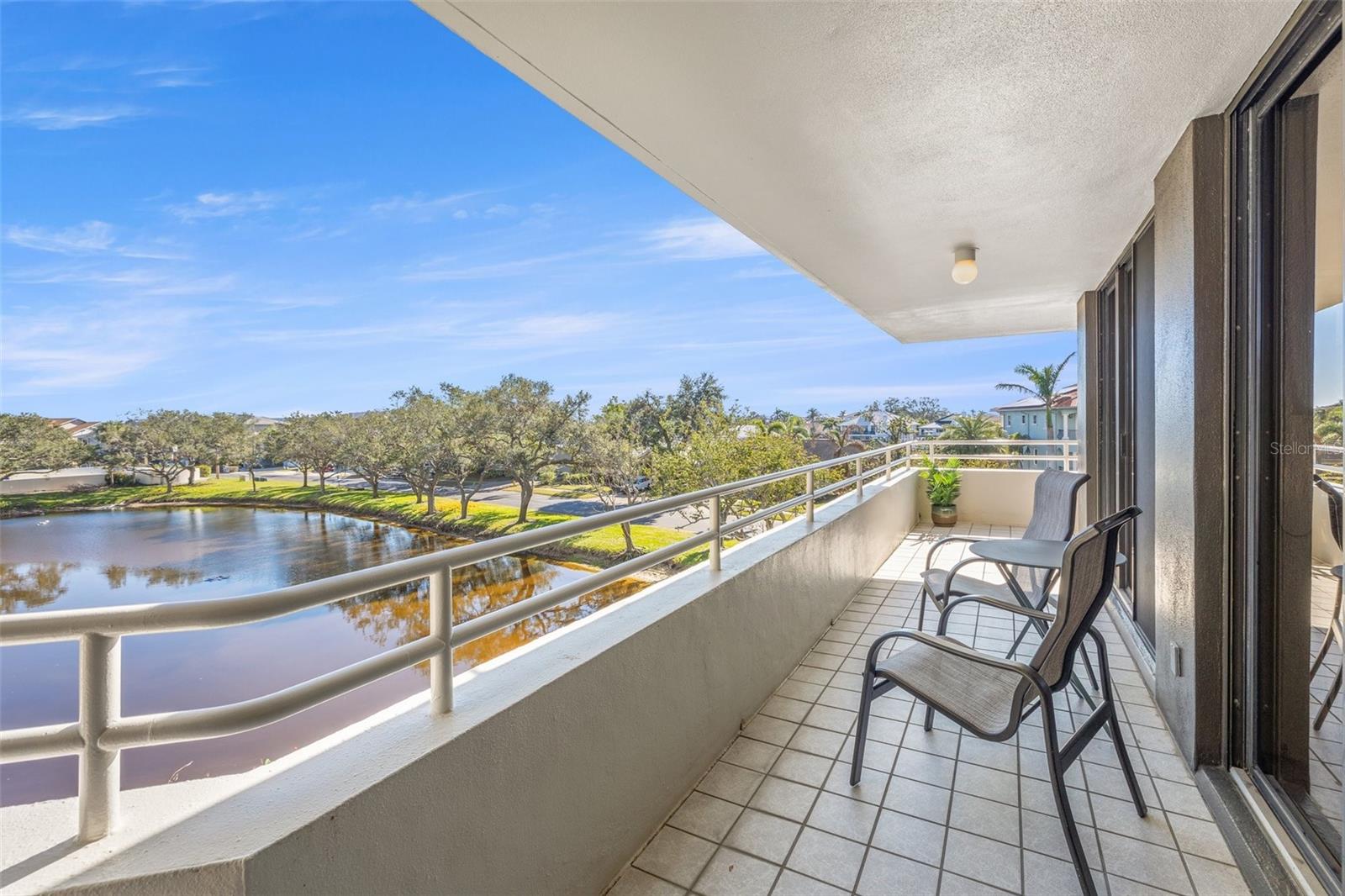 5950 PELICAN BAY PLZ S #301, GULFPORT, FL, 33707