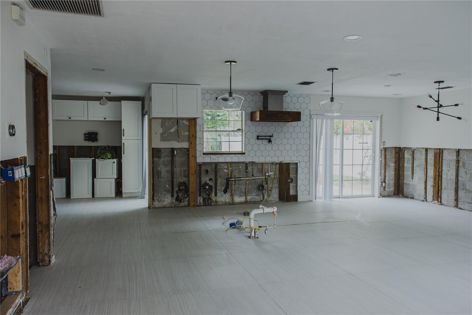 6510 BAYOU GRANDE BLVD NE, ST PETERSBURG, FL, 33702