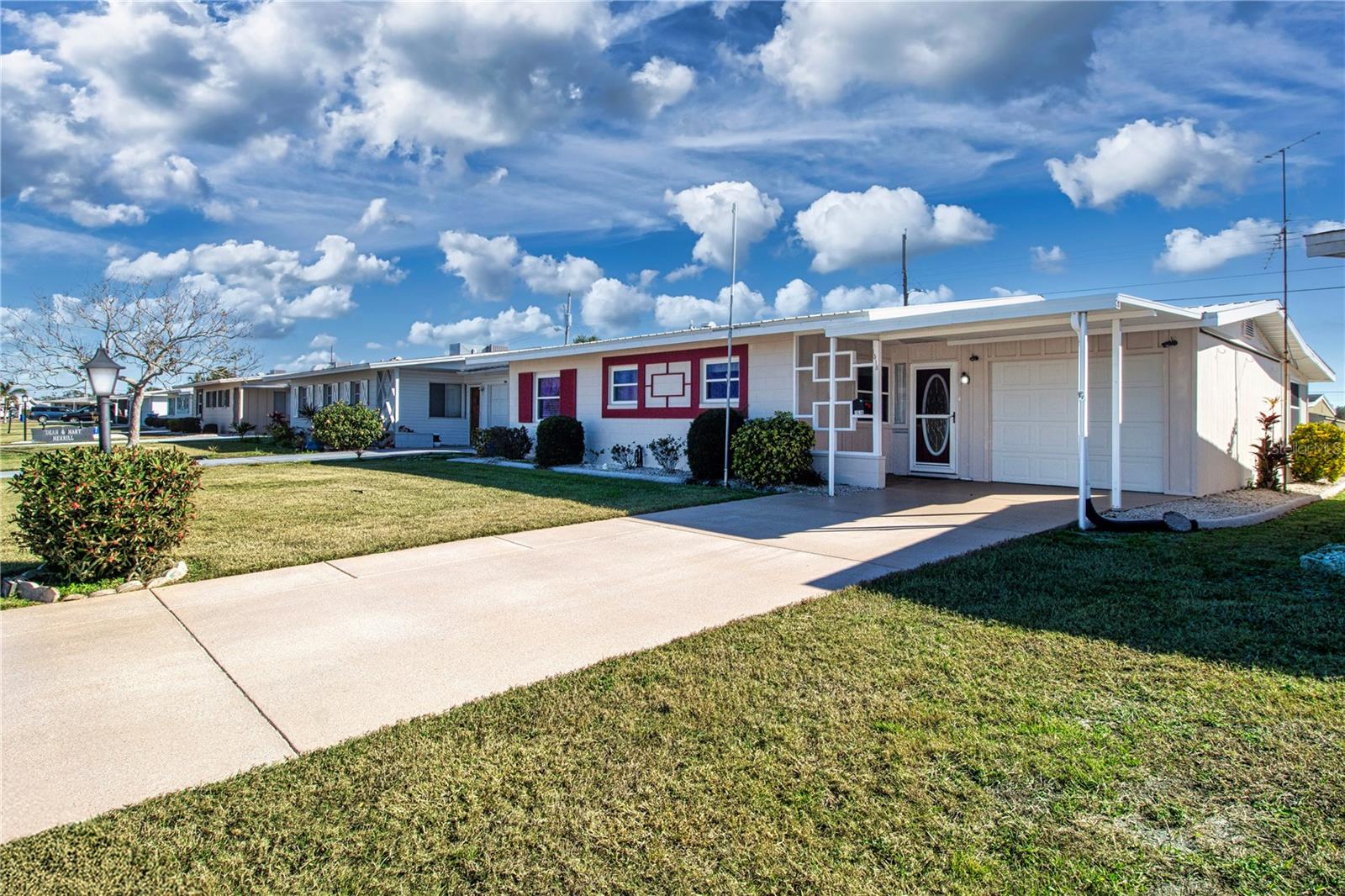 1518 CHEVY CHASE DR, SUN CITY CENTER, FL, 33573