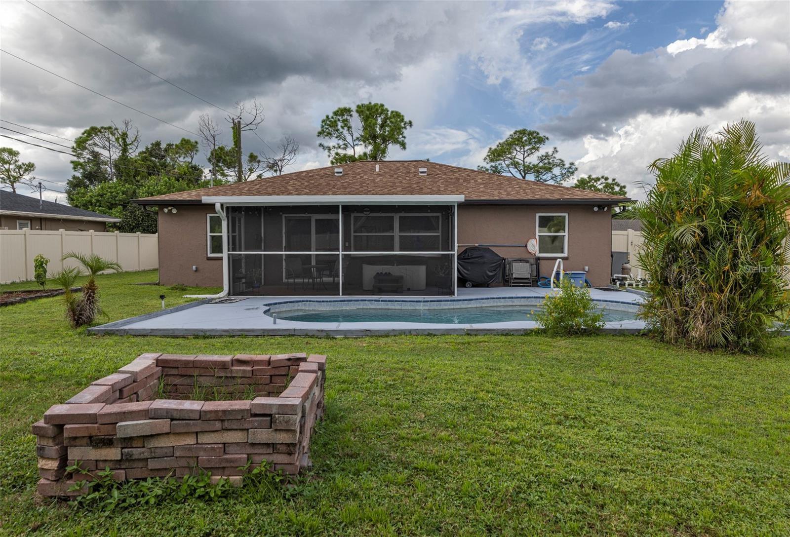 939 SILVER SPRINGS TER NW, PORT CHARLOTTE, FL, 33948
