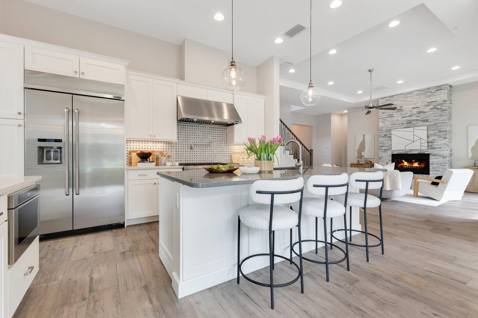 400 W HAZEL ST, ORLANDO, FL, 32804