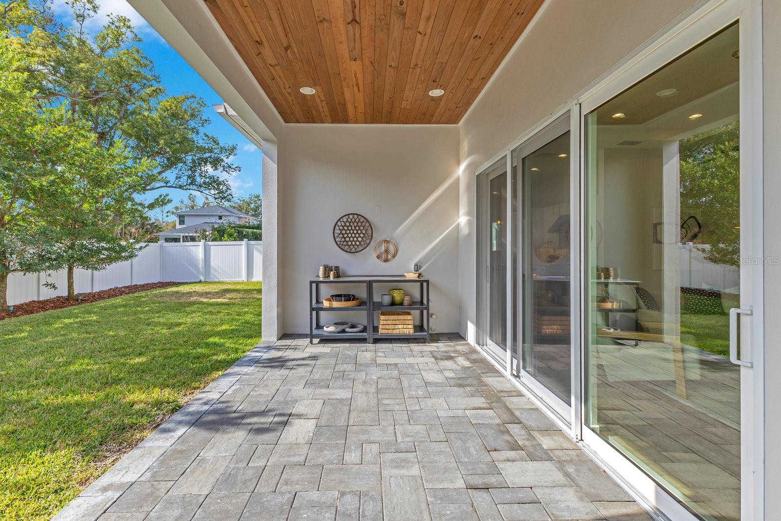 400 W HAZEL ST, ORLANDO, FL, 32804