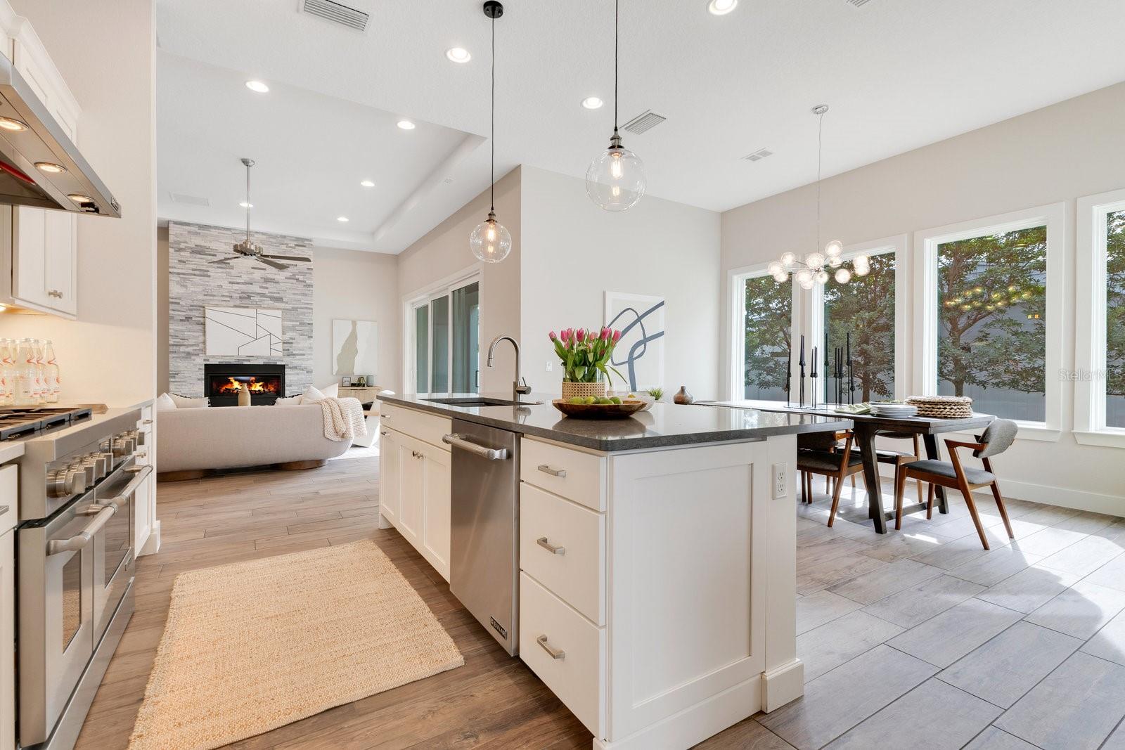 400 W HAZEL ST, ORLANDO, FL, 32804