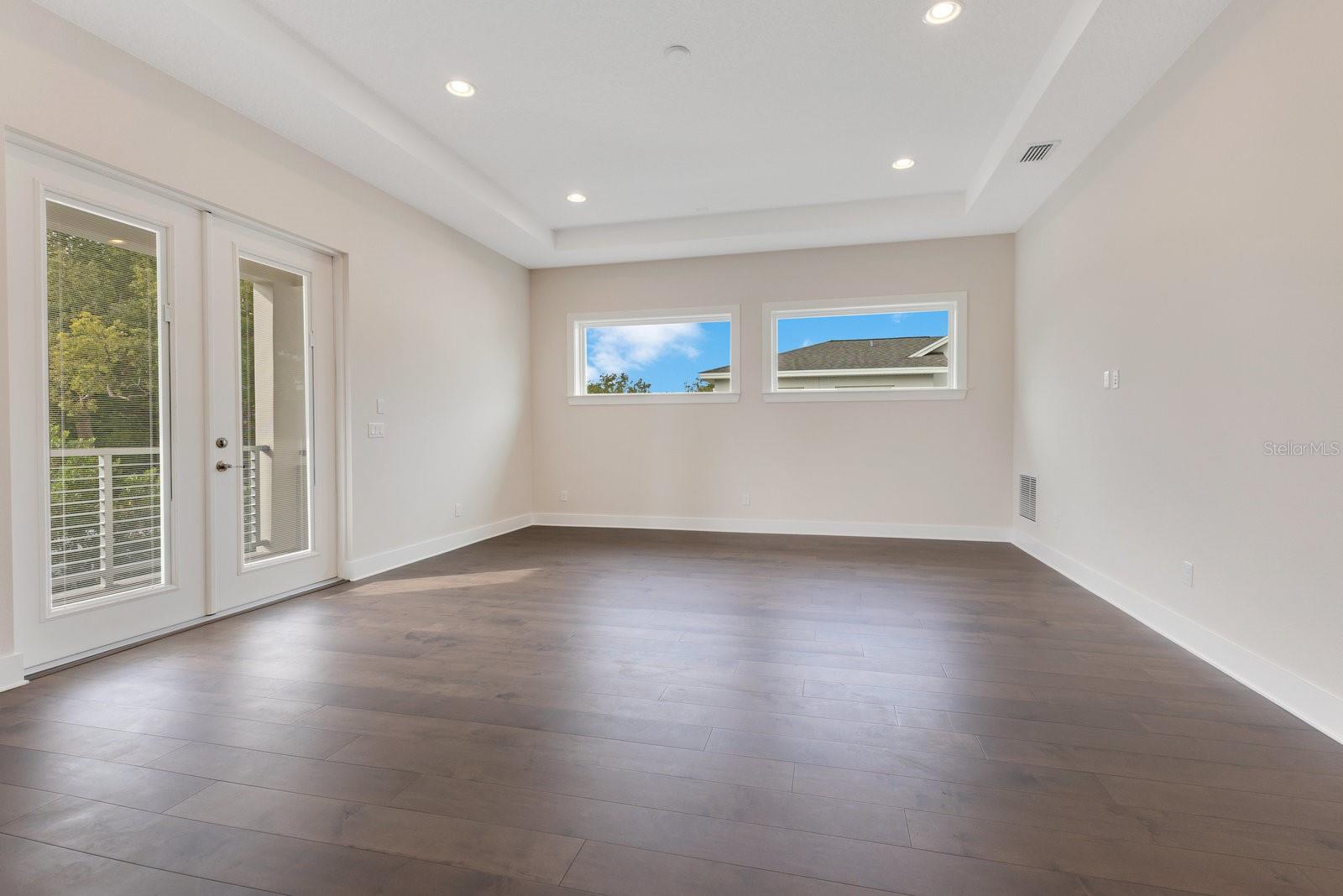 400 W HAZEL ST, ORLANDO, FL, 32804