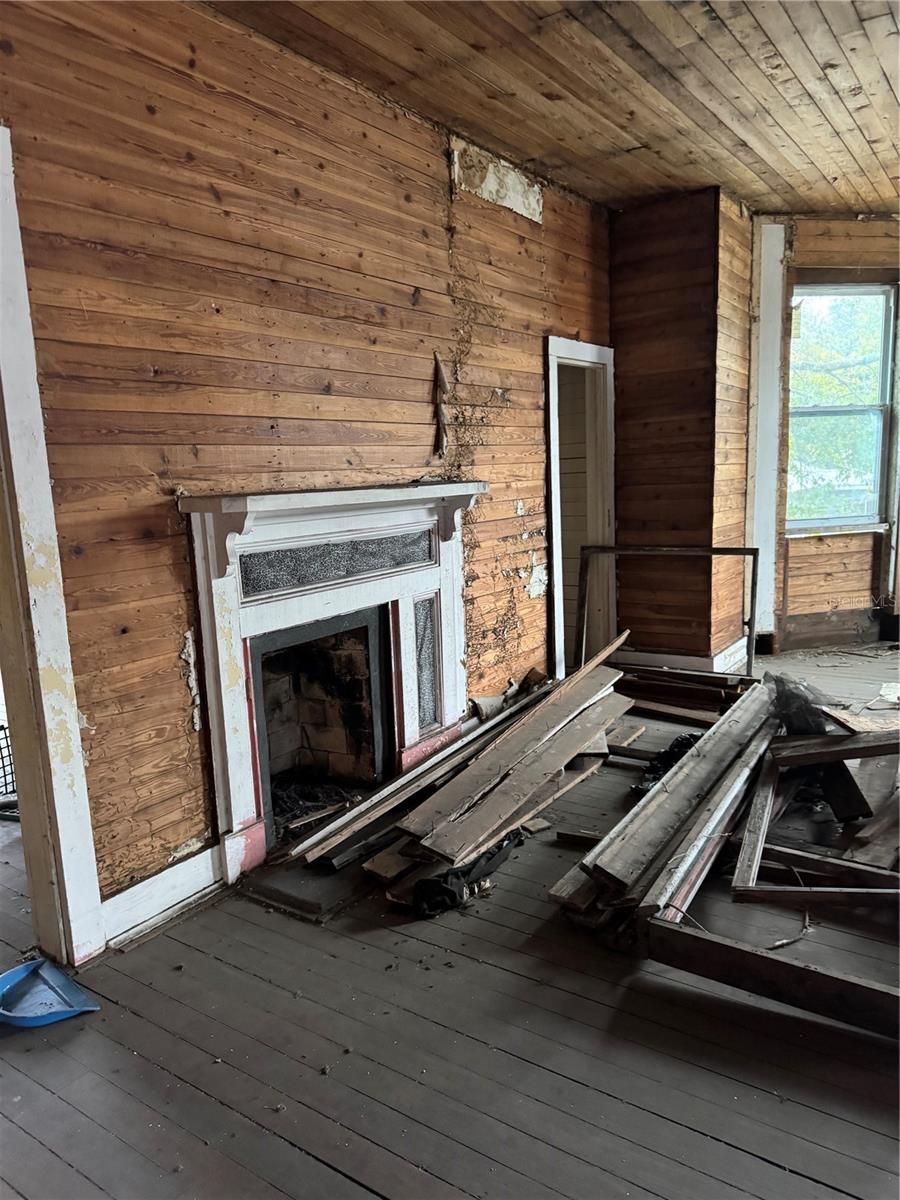 GC527399 Property Photo