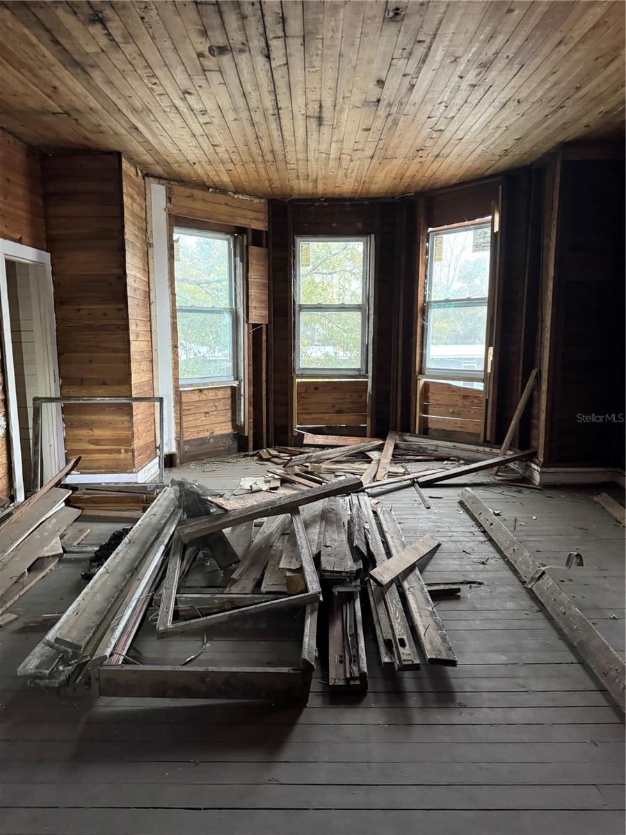 GC527399 Property Photo