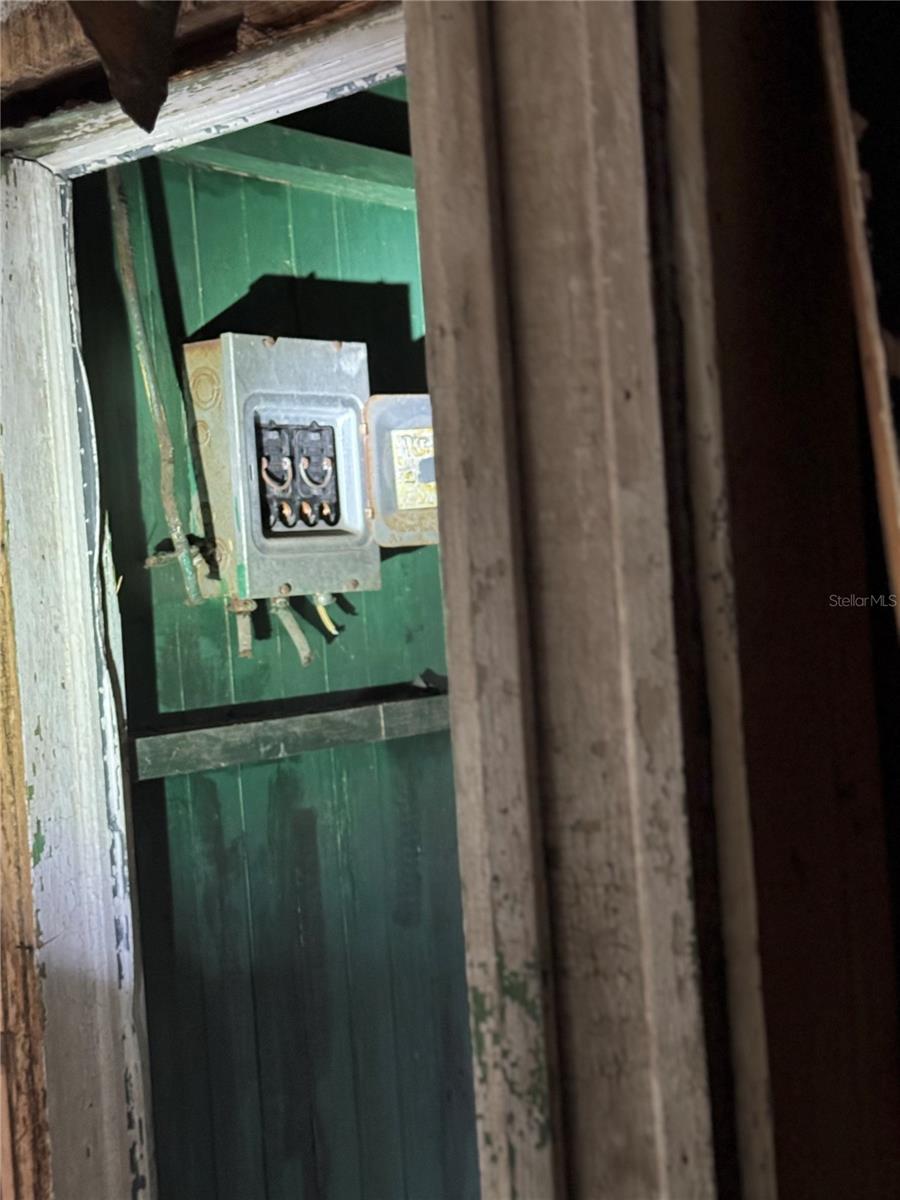 GC527399 Property Photo