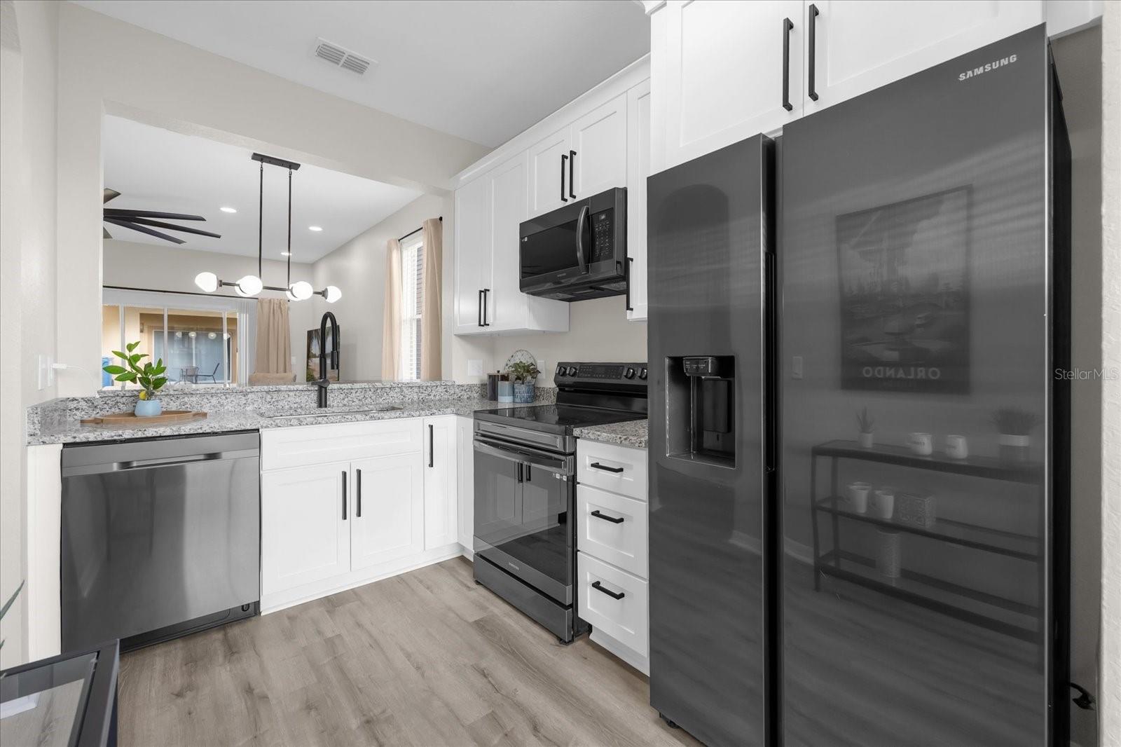 100 NAPOLI DR, DAVENPORT, FL, 33897