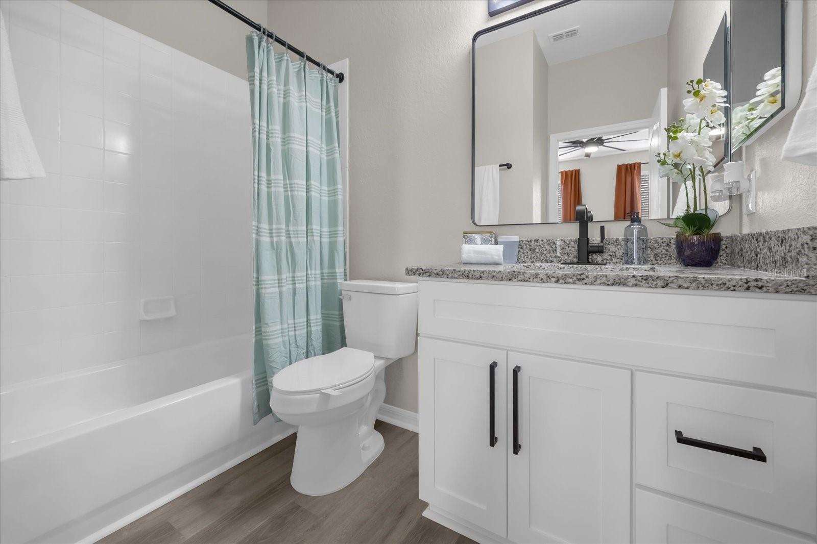 100 NAPOLI DR, DAVENPORT, FL, 33897