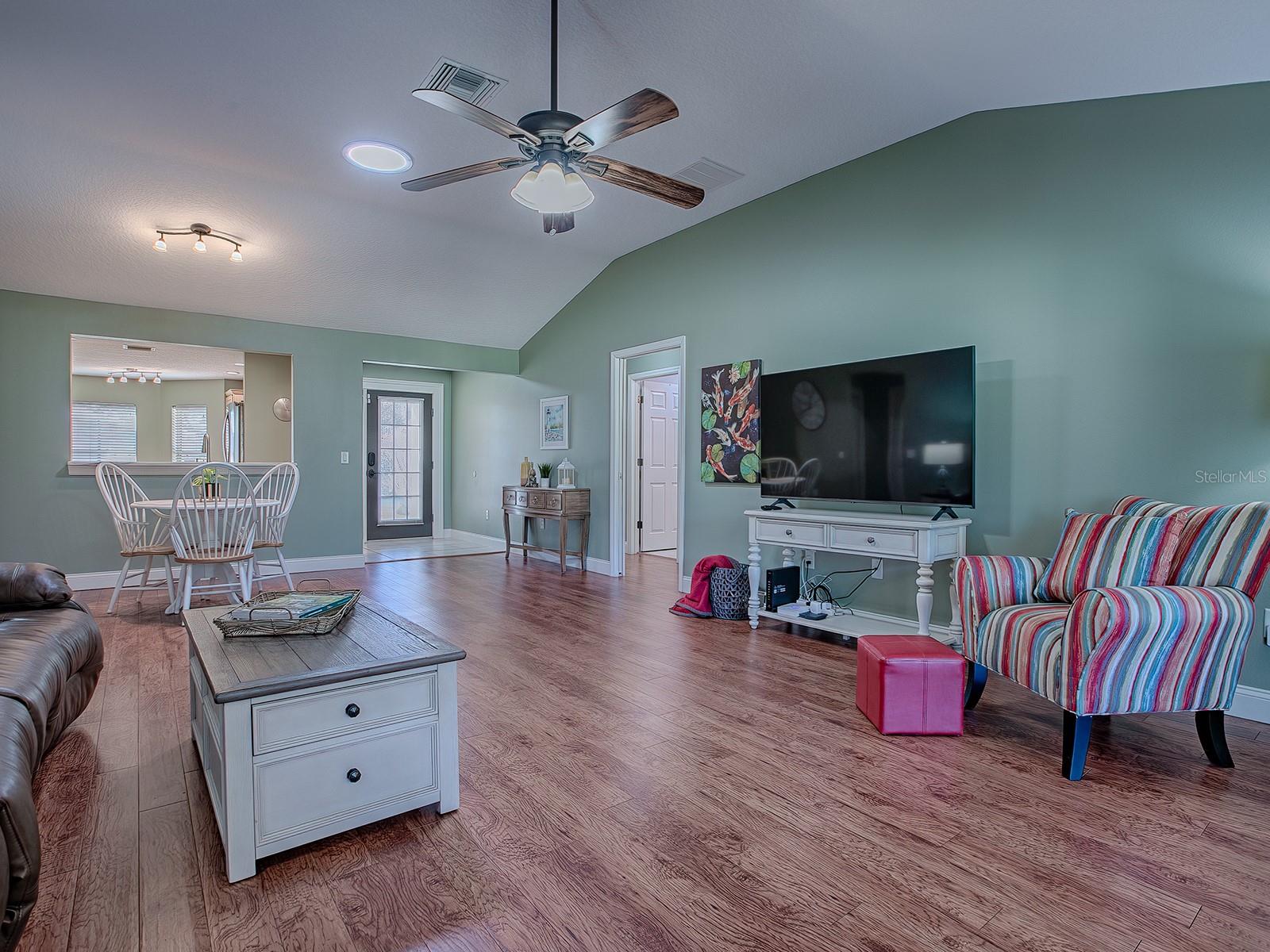 307 BATESBURG WAY, THE VILLAGES, FL, 32162