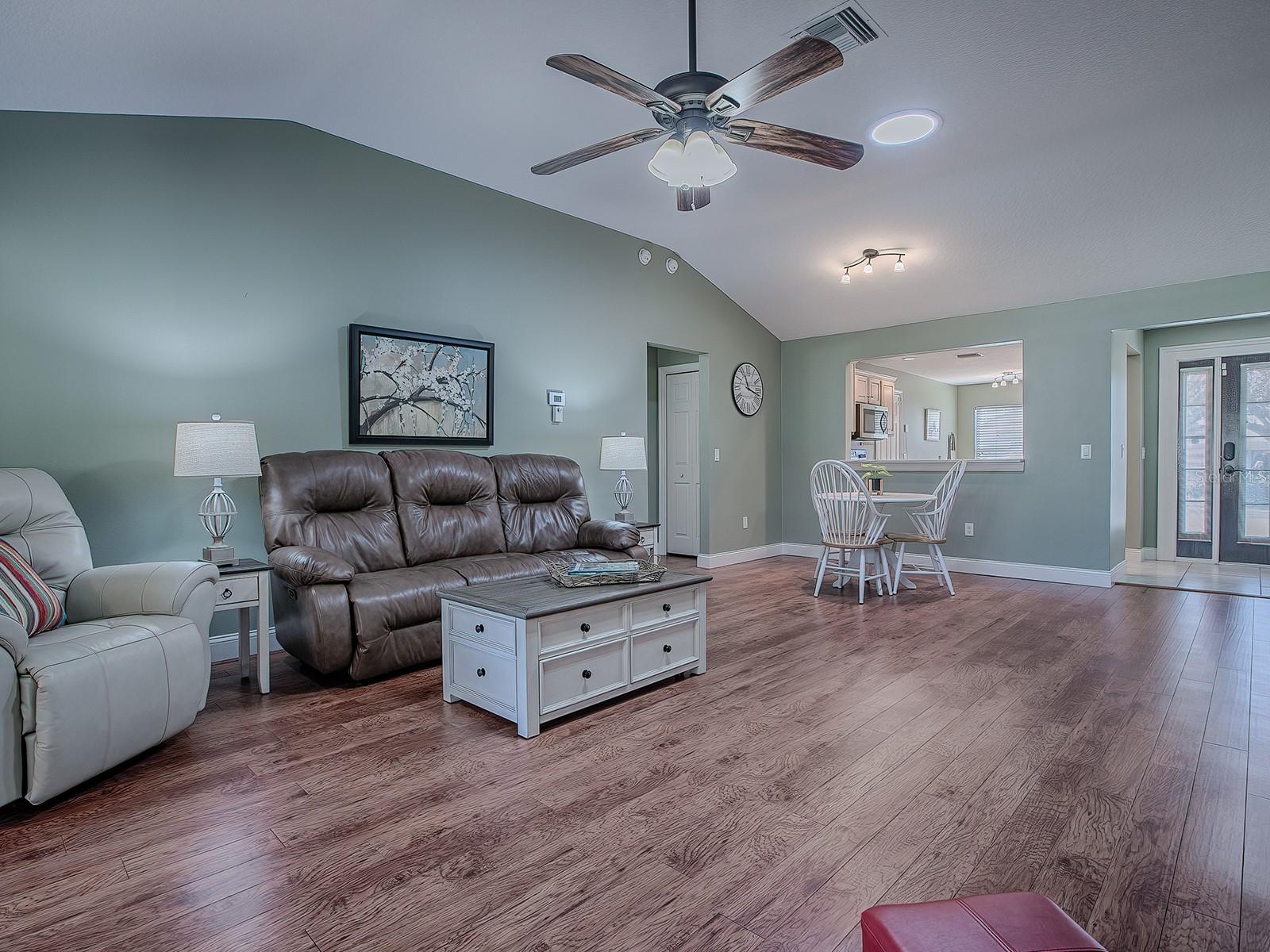 307 BATESBURG WAY, THE VILLAGES, FL, 32162