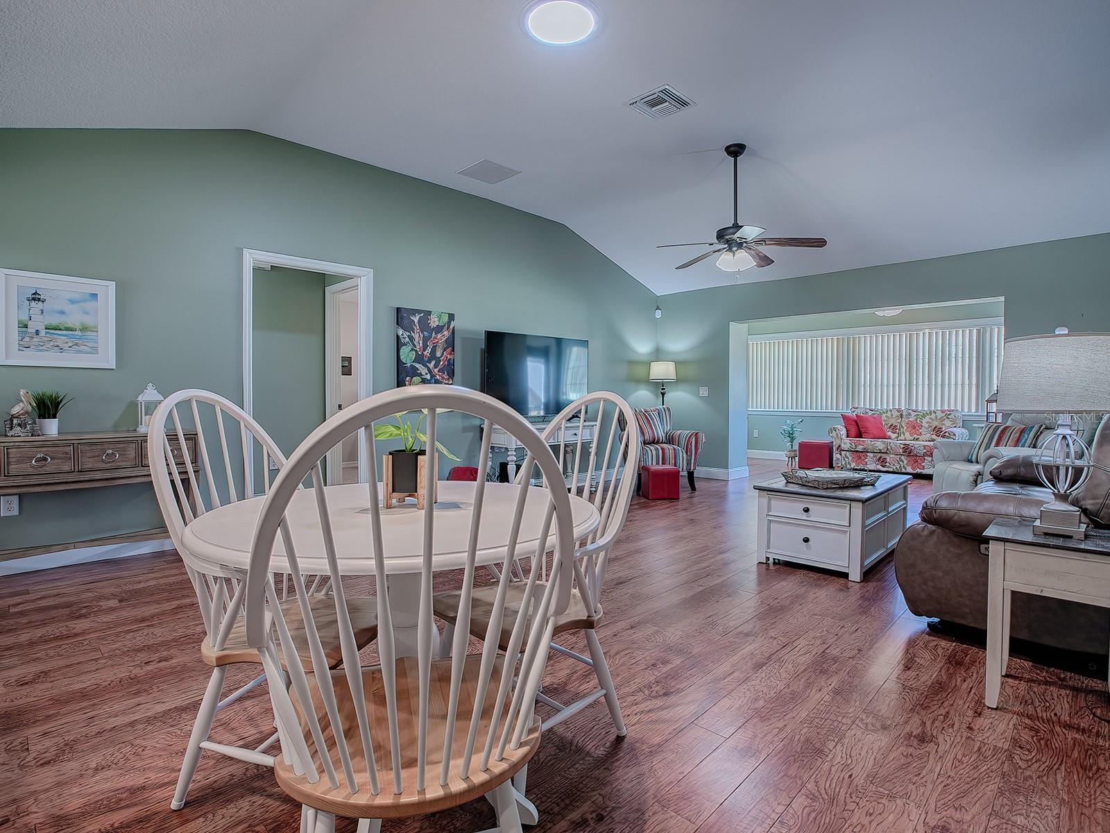 307 BATESBURG WAY, THE VILLAGES, FL, 32162