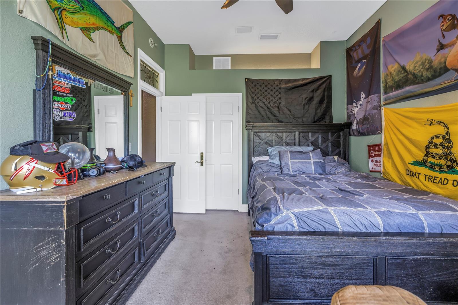 8755 COMMODORE DR, SEMINOLE, FL, 33776