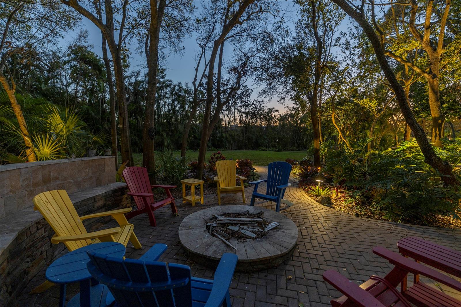 8755 COMMODORE DR, SEMINOLE, FL, 33776