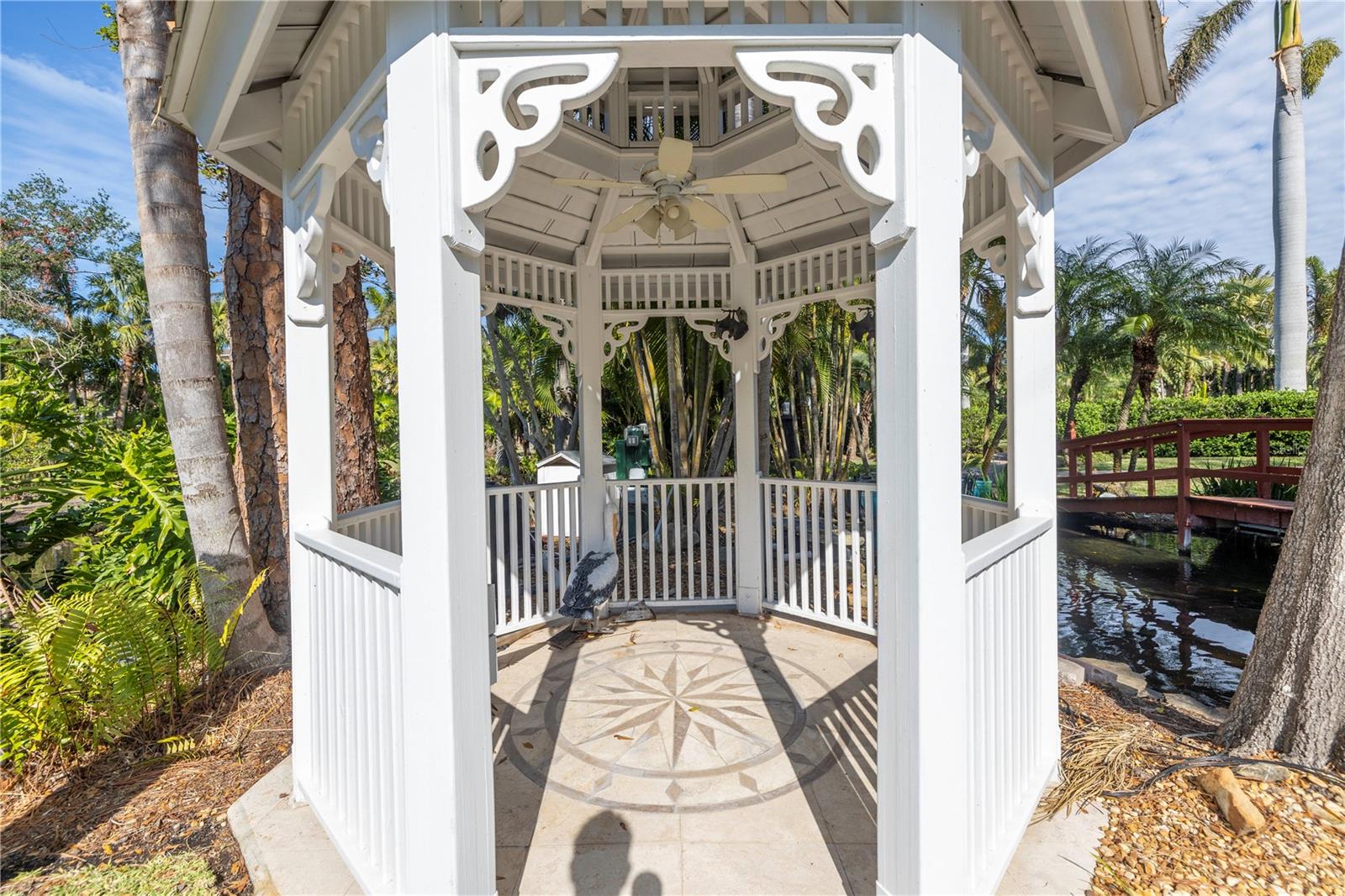 8755 COMMODORE DR, SEMINOLE, FL, 33776