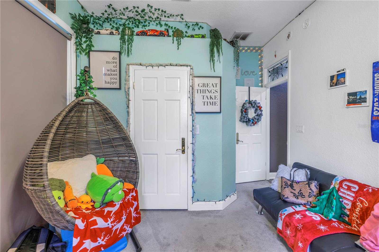8755 COMMODORE DR, SEMINOLE, FL, 33776
