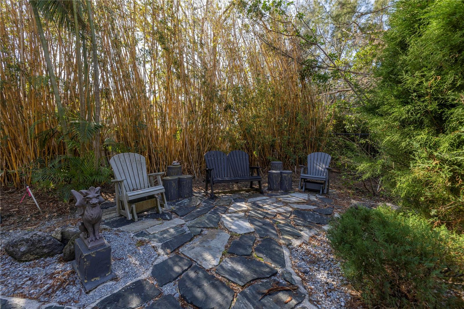 8755 COMMODORE DR, SEMINOLE, FL, 33776