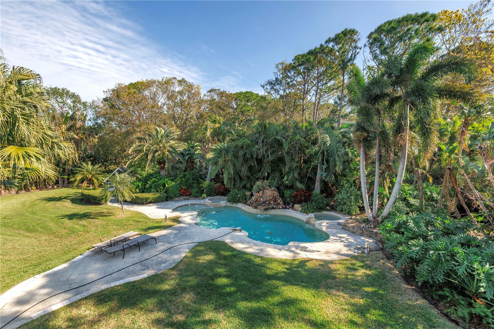 8755 COMMODORE DR, SEMINOLE, FL, 33776