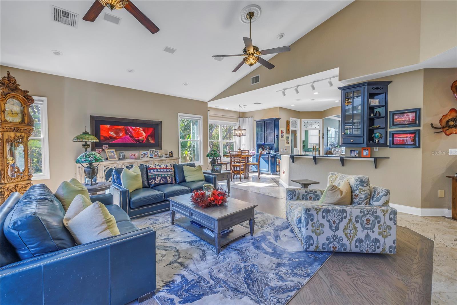 8755 COMMODORE DR, SEMINOLE, FL, 33776