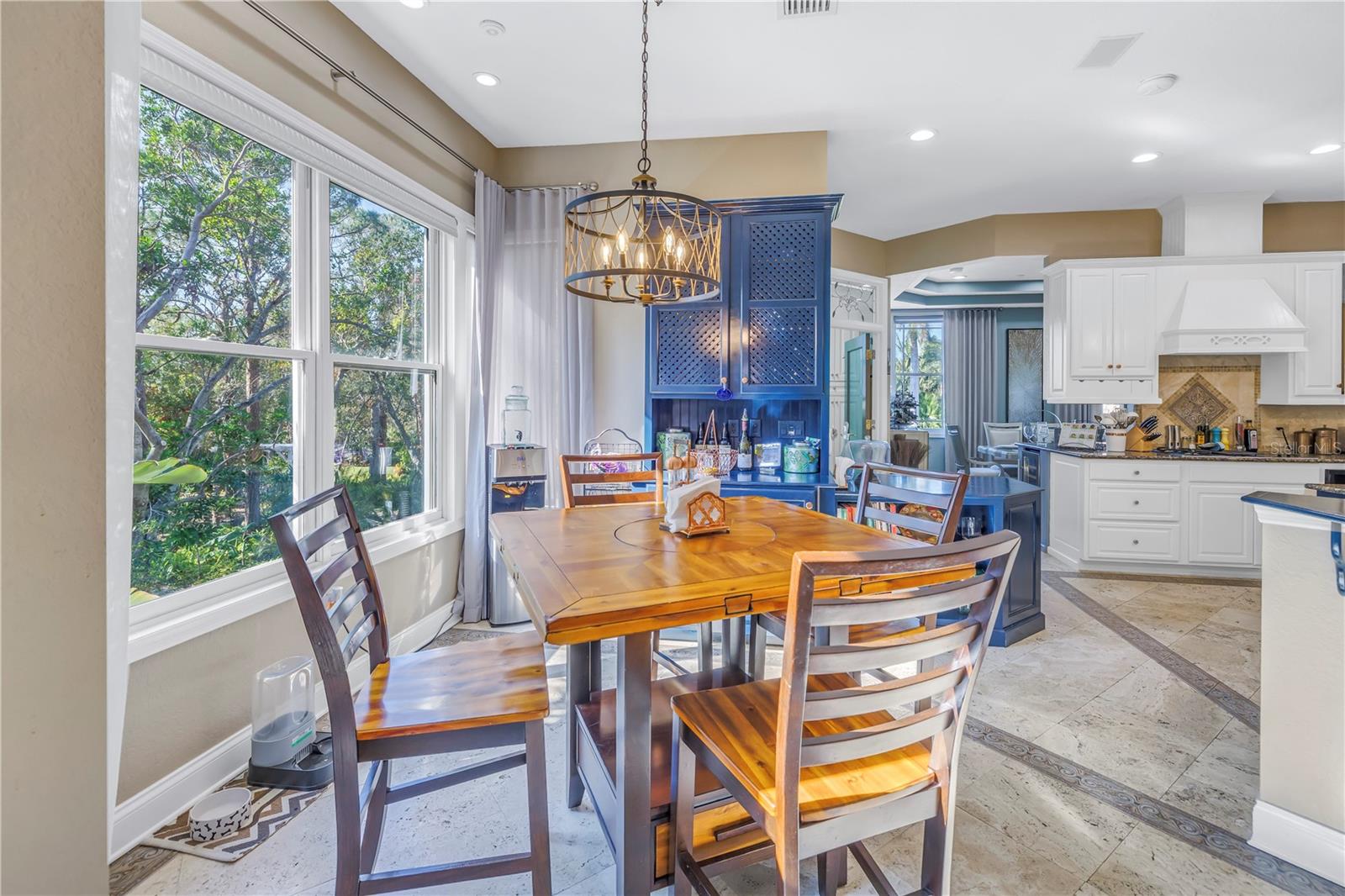8755 COMMODORE DR, SEMINOLE, FL, 33776