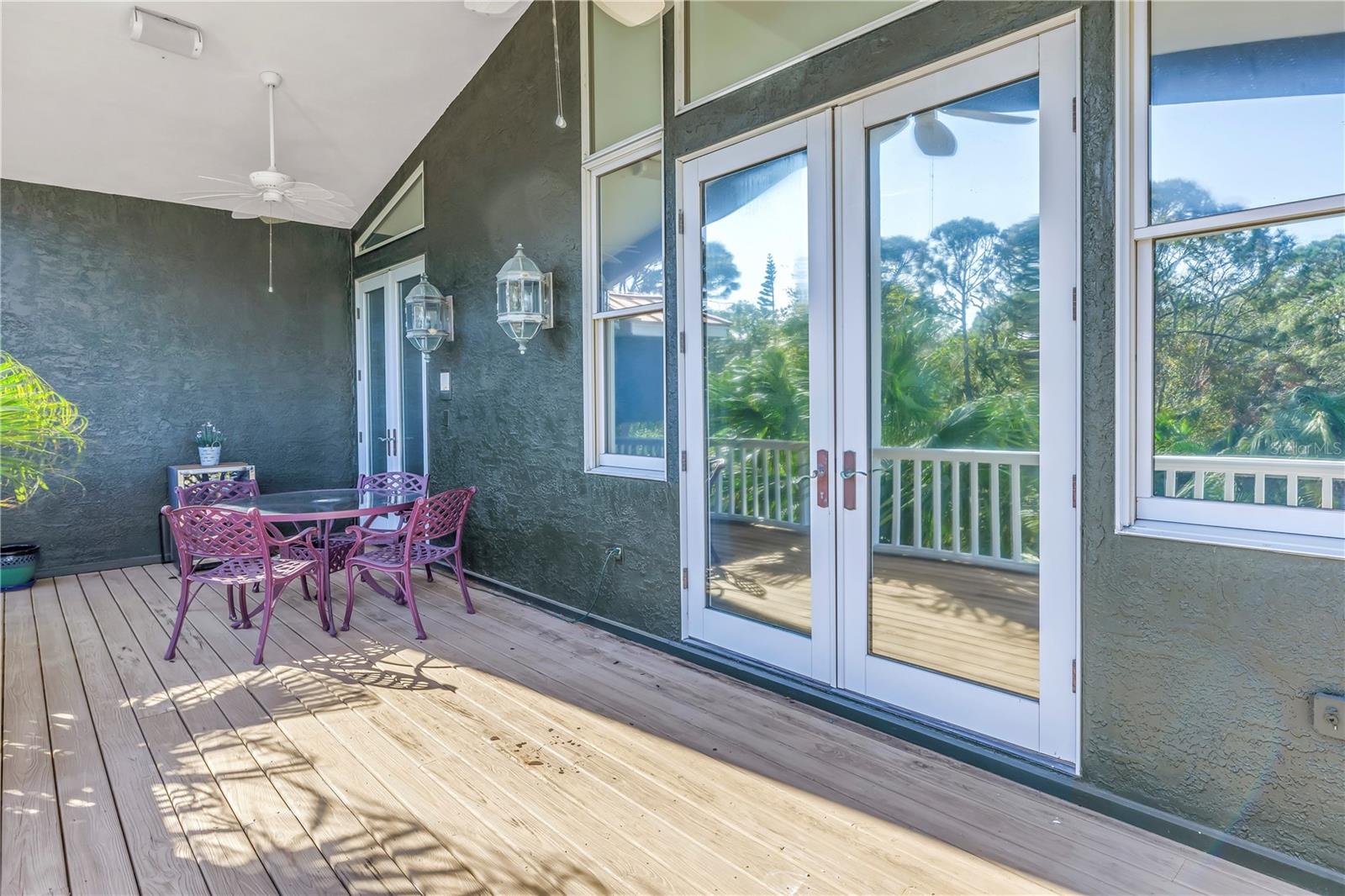 8755 COMMODORE DR, SEMINOLE, FL, 33776