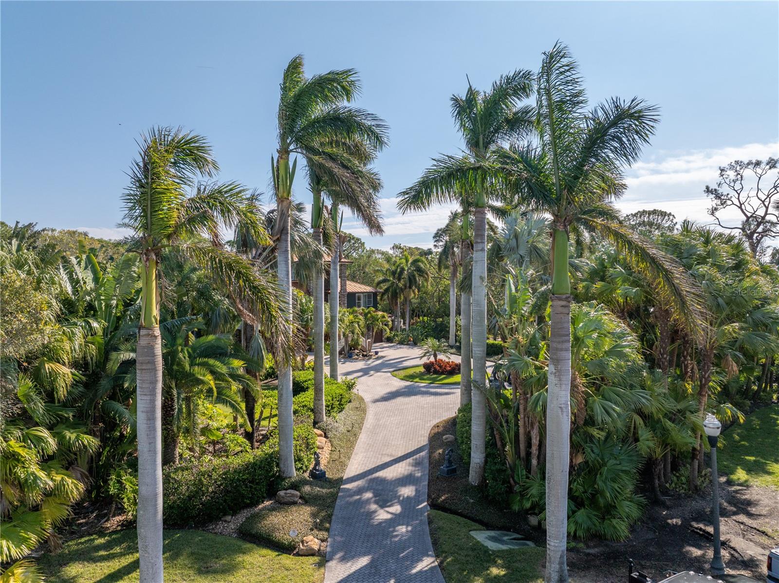 8755 COMMODORE DR, SEMINOLE, FL, 33776