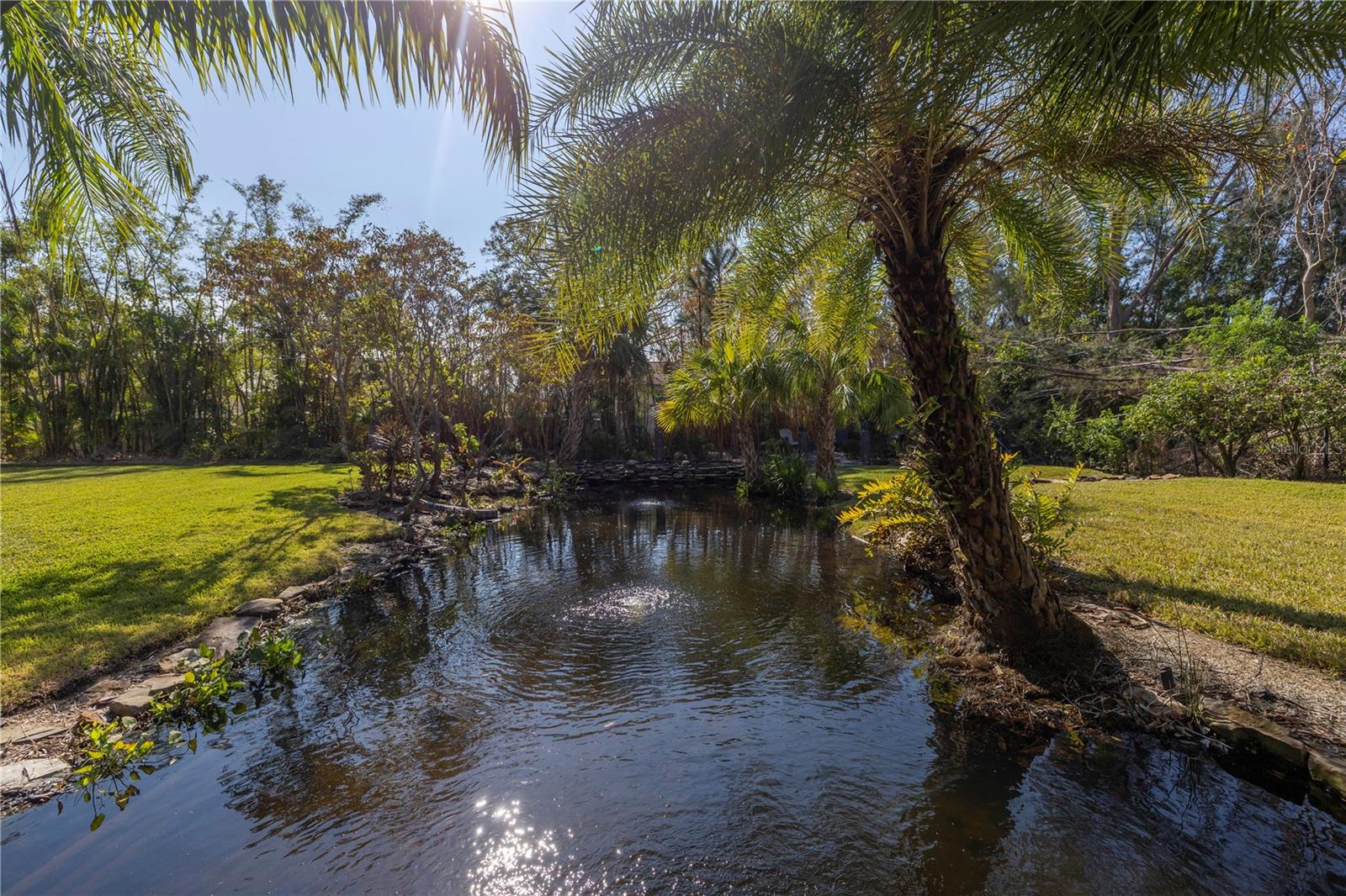8755 COMMODORE DR, SEMINOLE, FL, 33776