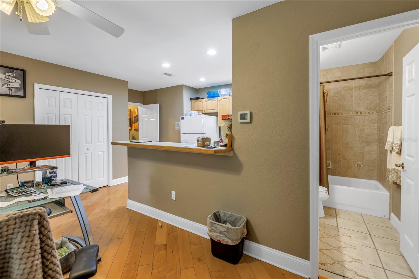 8755 COMMODORE DR, SEMINOLE, FL, 33776