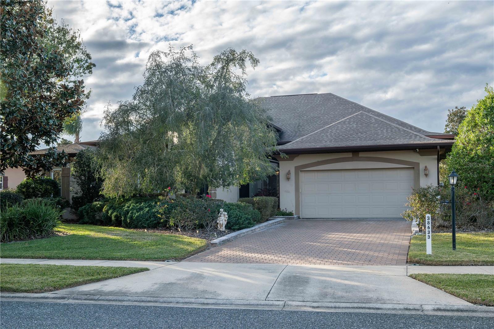 38633 LAKEVIEW WALK, LADY LAKE, FL, 32159