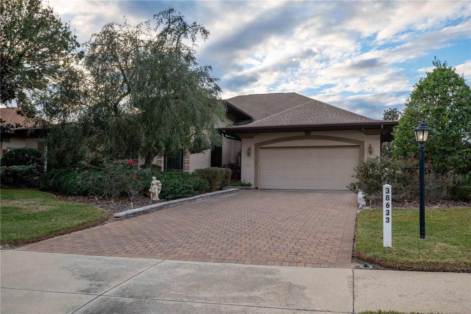 38633 LAKEVIEW WALK, LADY LAKE, FL, 32159