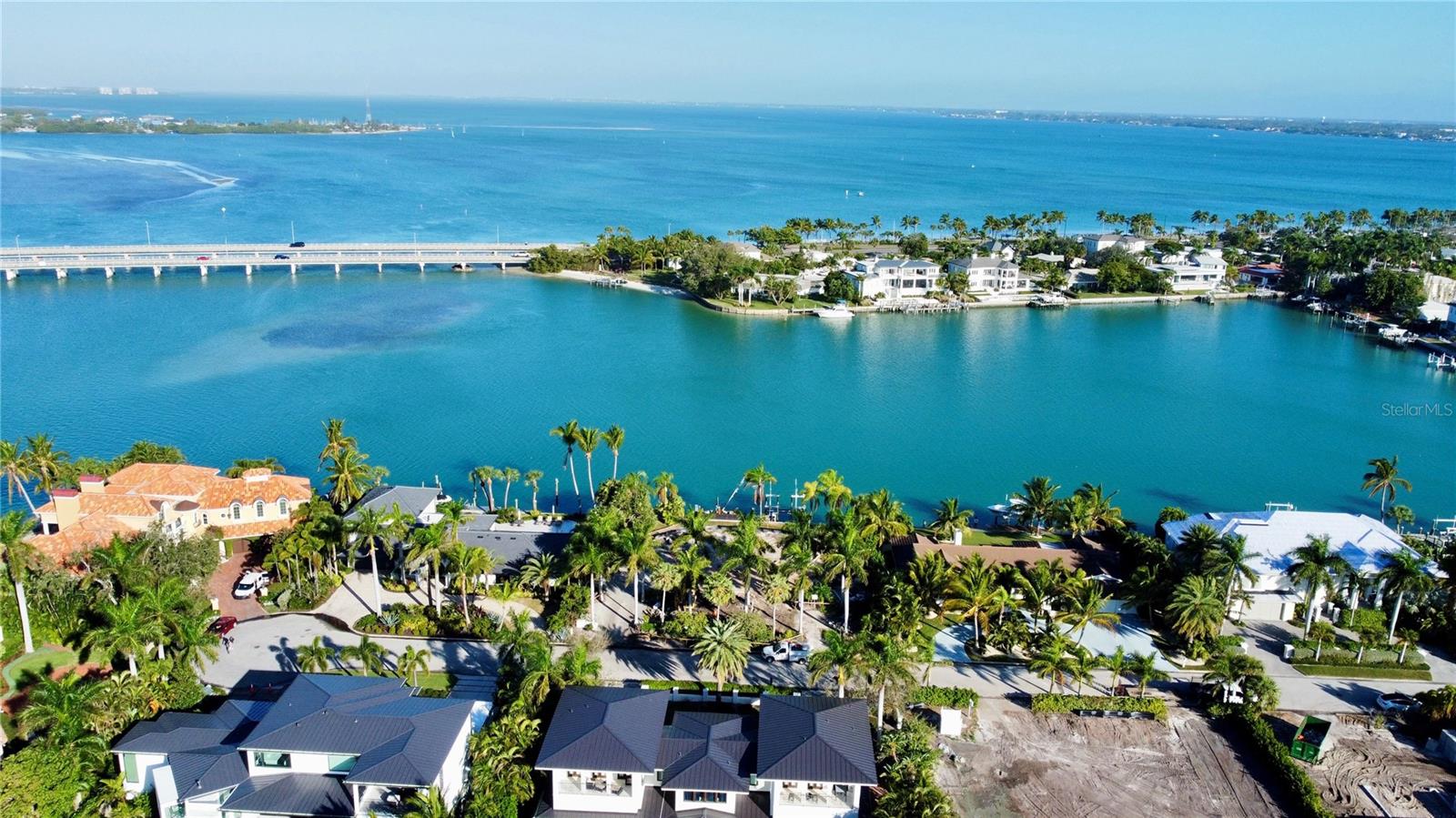 109 N WARBLER LN, SARASOTA, FL, 34236