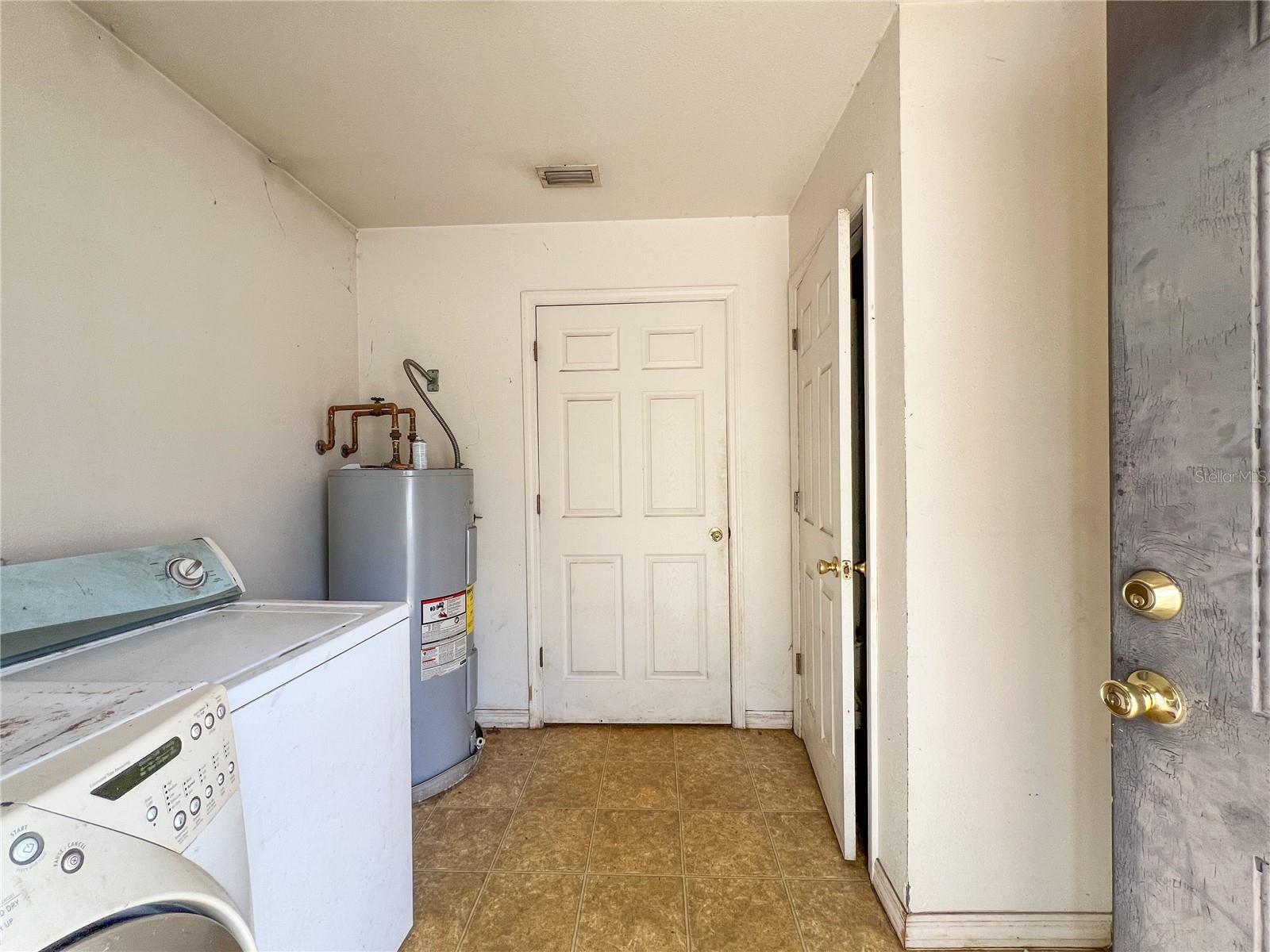 361 NW JEFFERSON ST, LAKE CITY, FL, 32055