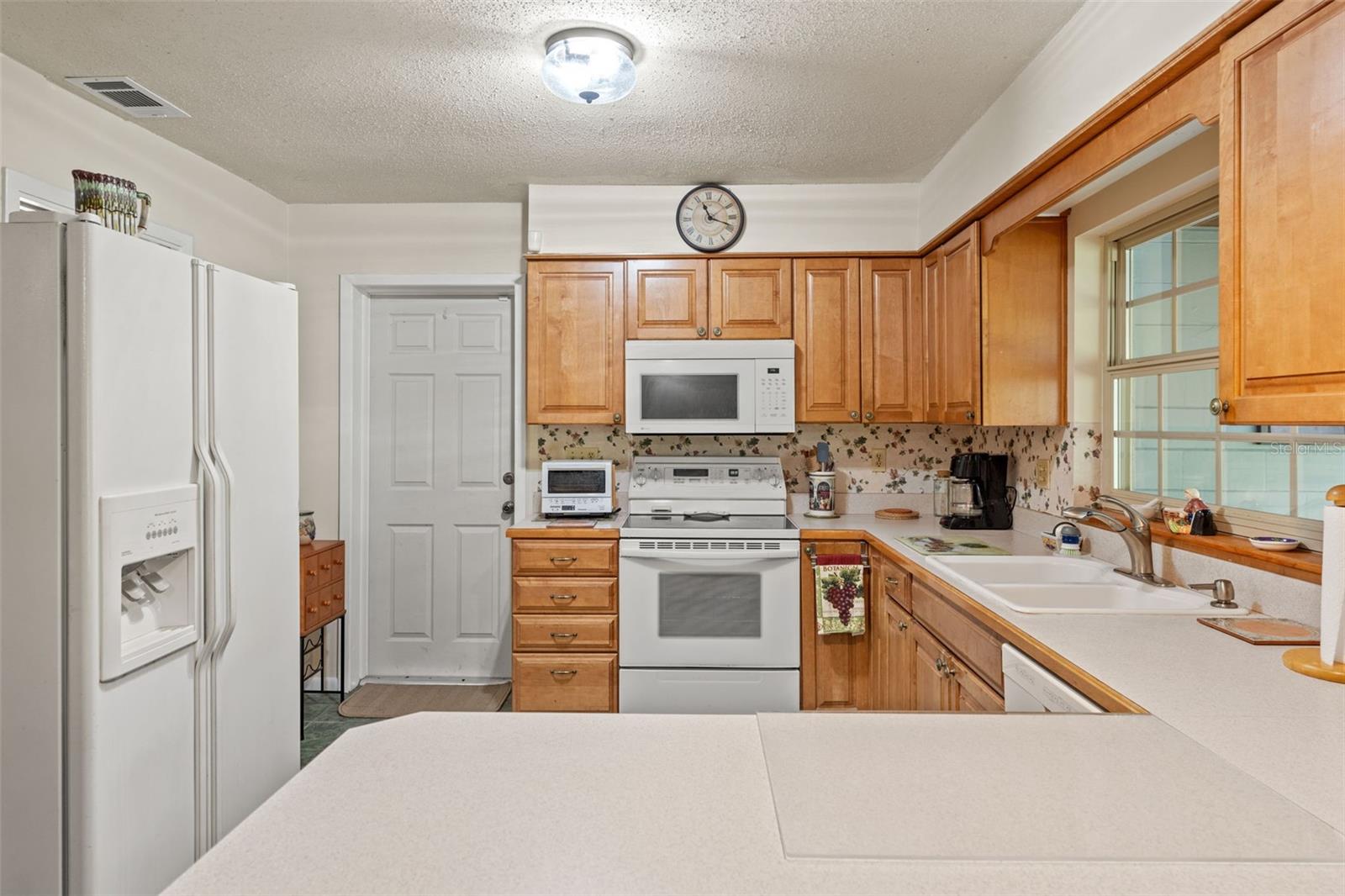 10417 JOYCE DR, BROOKSVILLE, FL, 34601