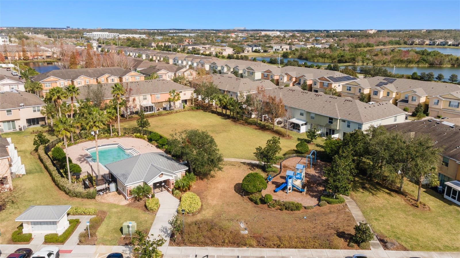 5037 WHITE SANDERLING CT, TAMPA, FL, 33619