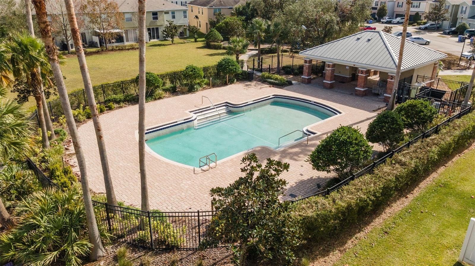 5037 WHITE SANDERLING CT, TAMPA, FL, 33619