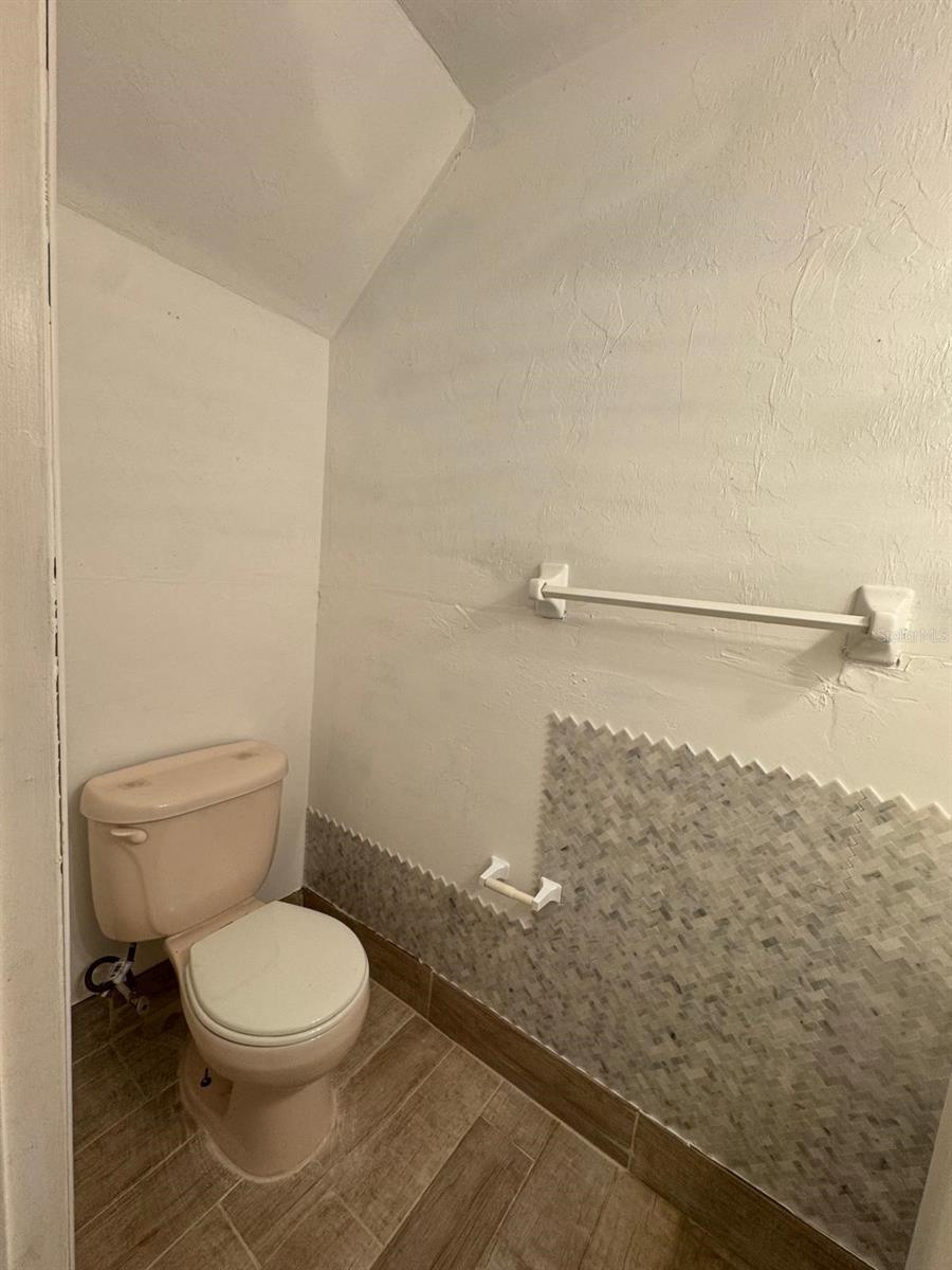 1836 N CRYSTAL LAKE DR #20, LAKELAND, FL, 33801
