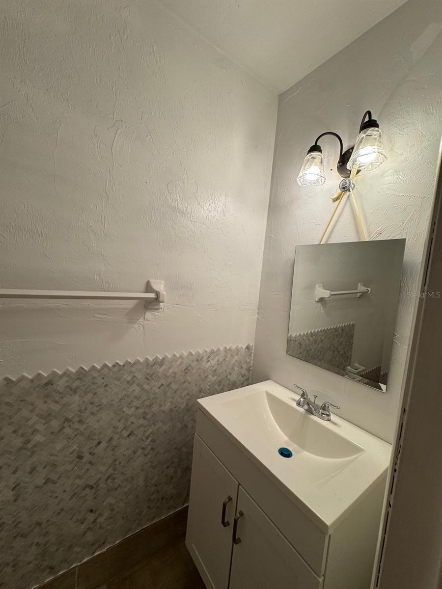 1836 N CRYSTAL LAKE DR #20, LAKELAND, FL, 33801