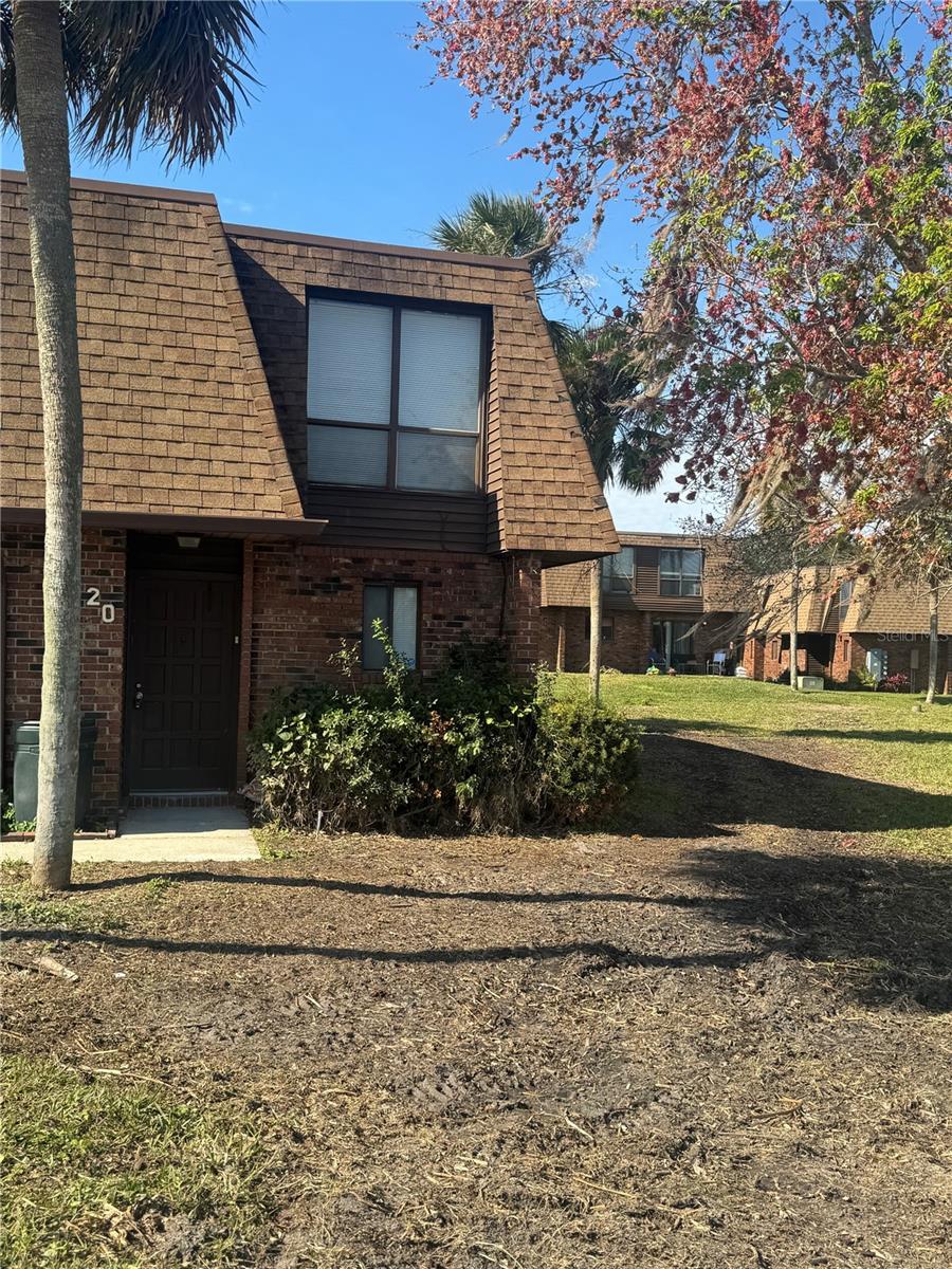 1836 N CRYSTAL LAKE DR #20, LAKELAND, FL, 33801