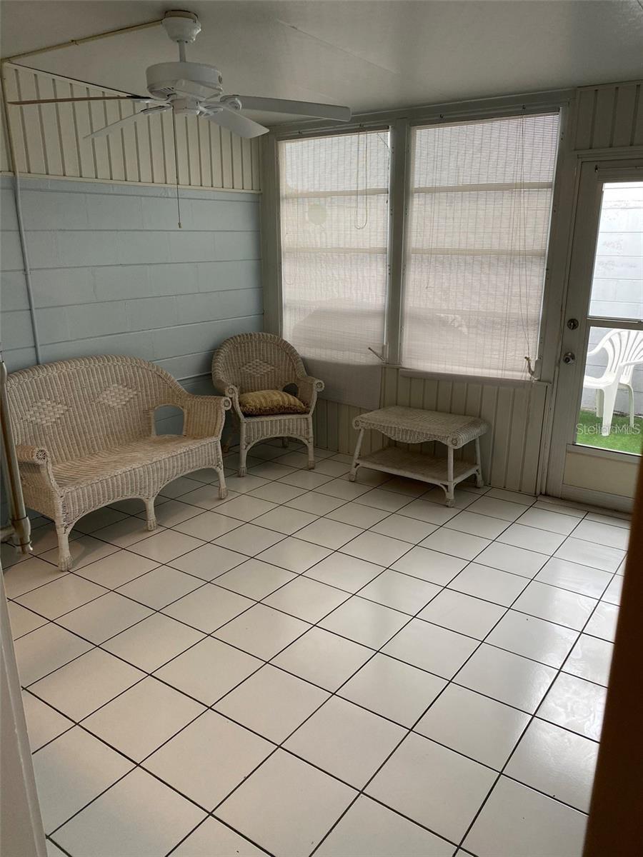 1307 BURBANK CT, SUN CITY CENTER, FL, 33573