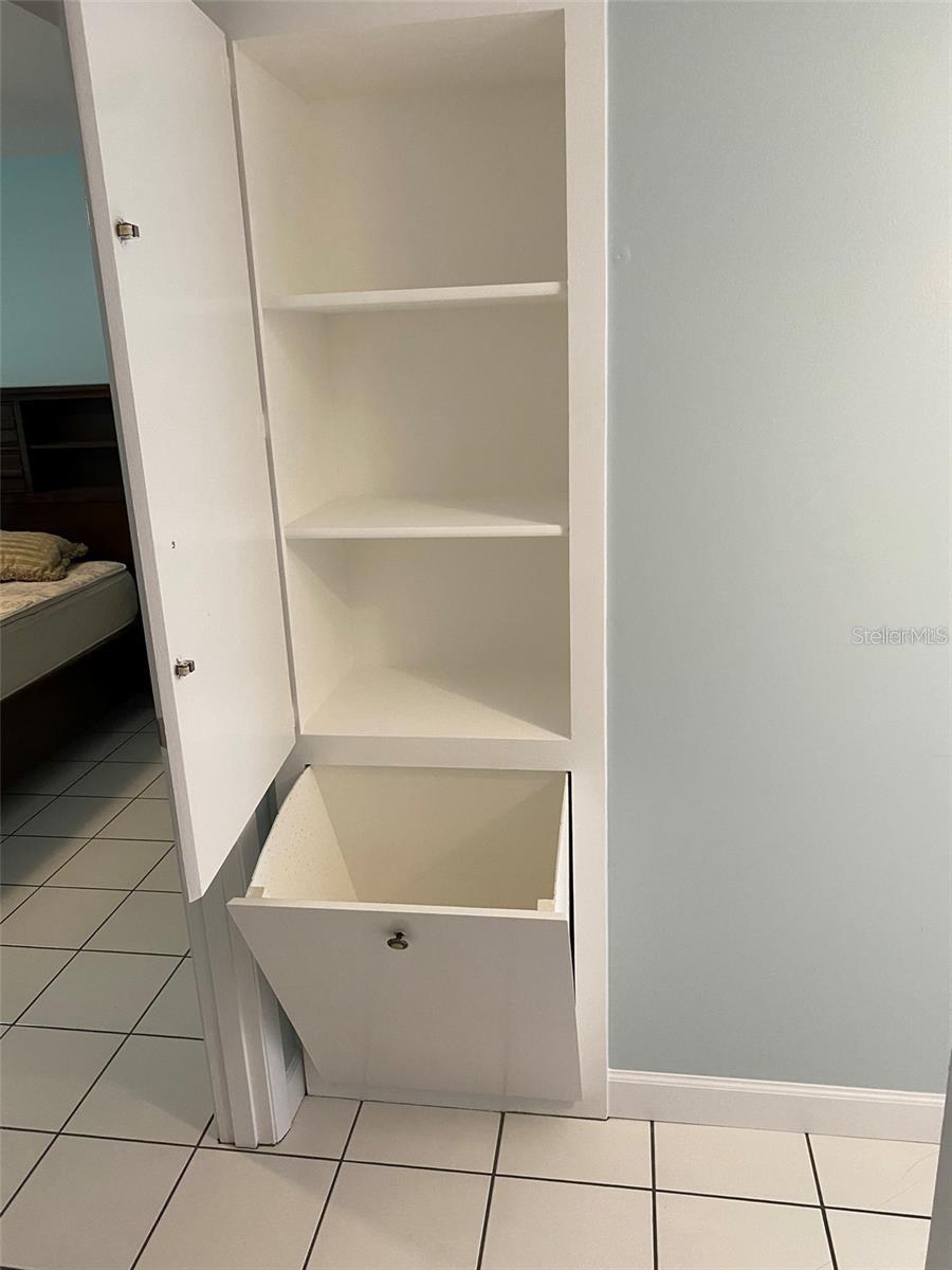 1307 BURBANK CT, SUN CITY CENTER, FL, 33573