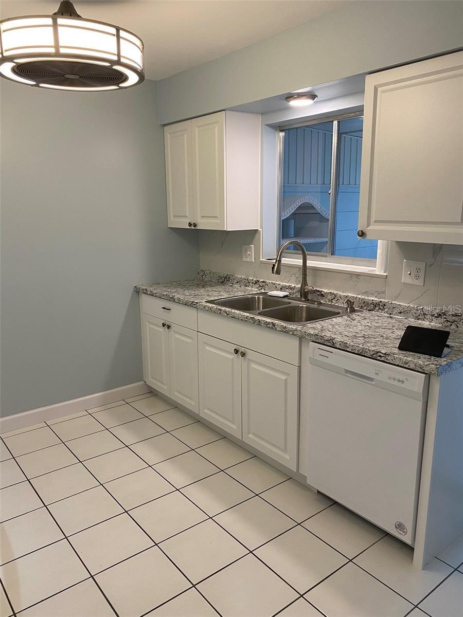 1307 BURBANK CT, SUN CITY CENTER, FL, 33573