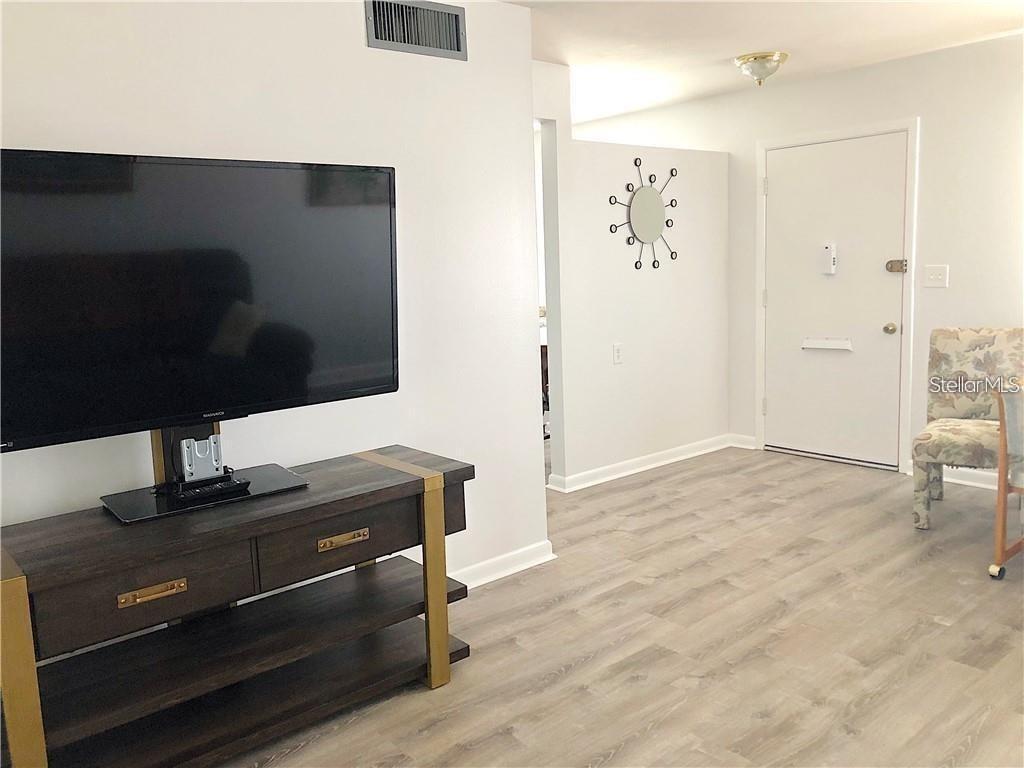 1550 COUNCIL DR, SUN CITY CENTER, FL, 33573