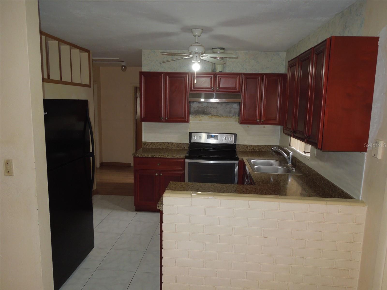7500 16TH ST N, ST PETERSBURG, FL, 33702