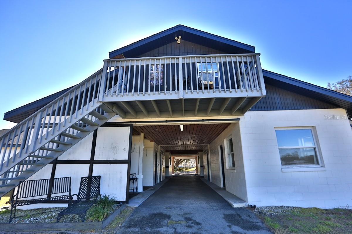 OM692861 Property Photo