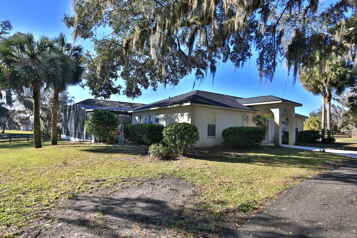 OM692861 Property Photo