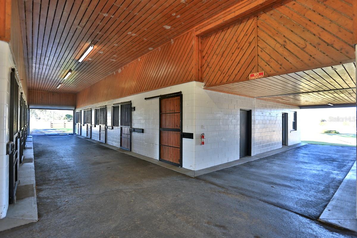 OM692861 Property Photo