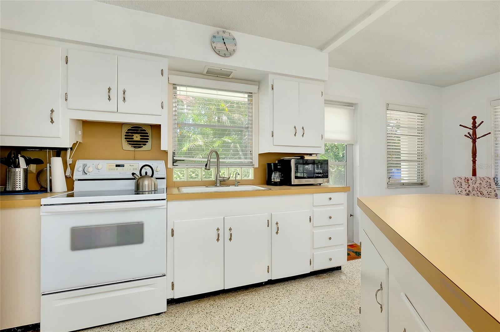 533 GRANADA AVE ##531, #533, #535, VENICE, FL, 34285