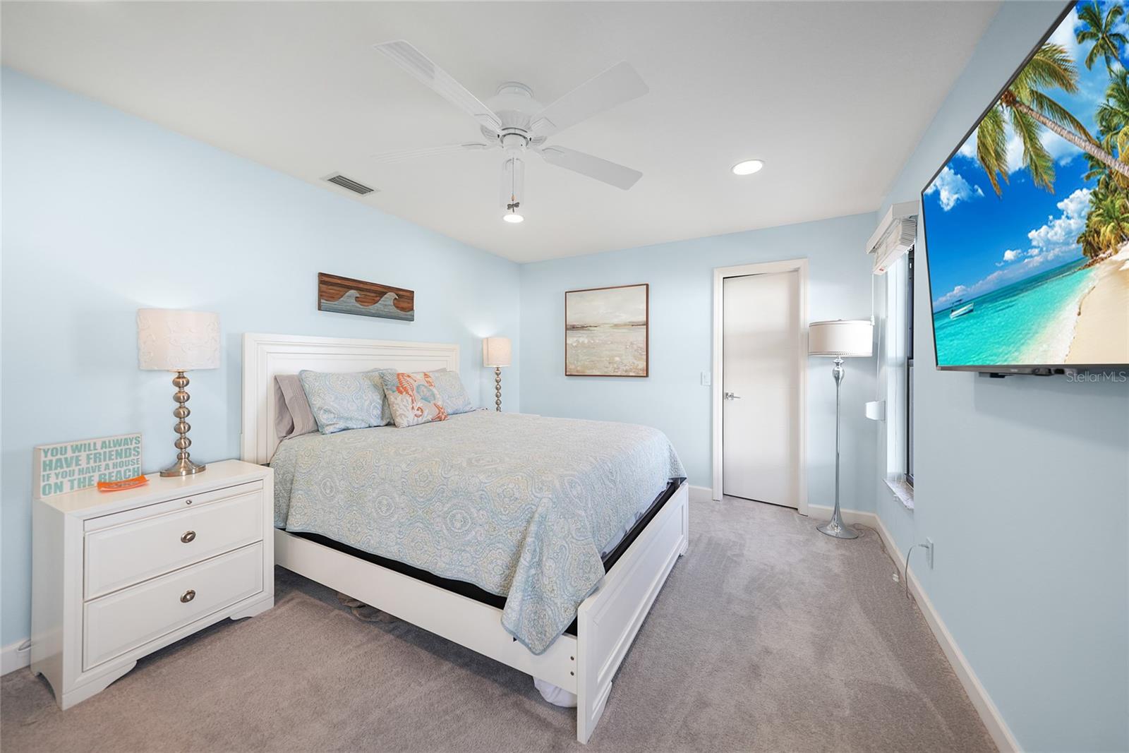 561 VIA ESPLANADE, PUNTA GORDA, FL, 33950