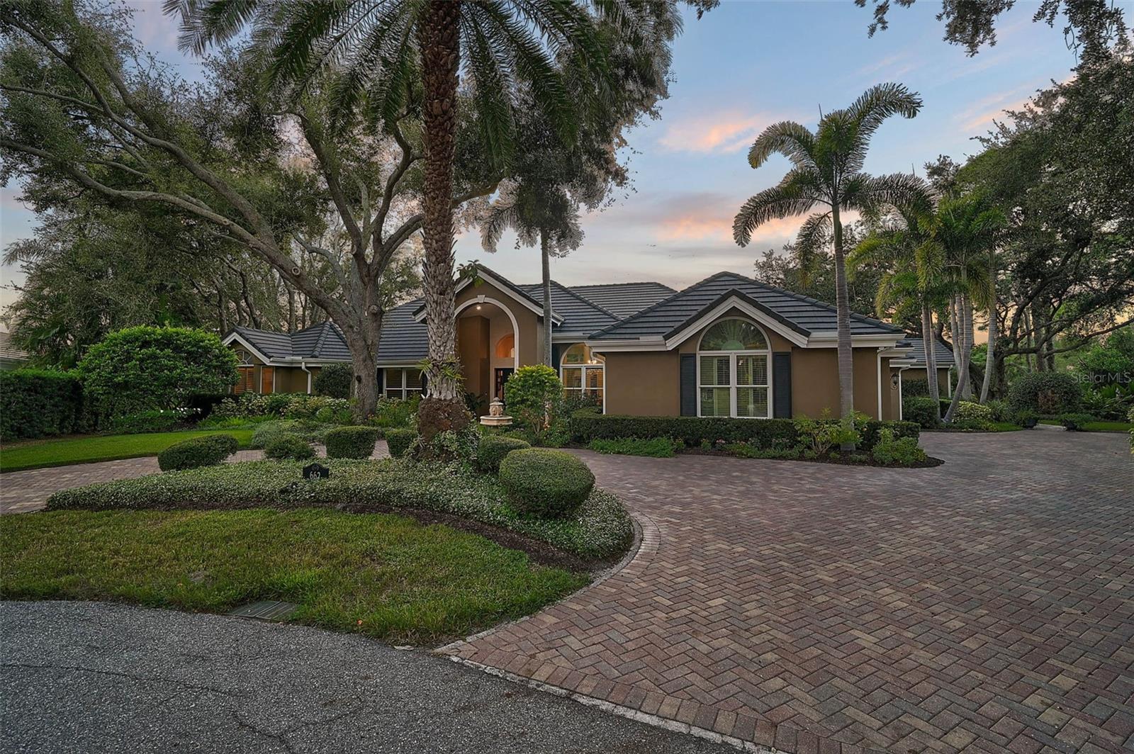 A4635707 Property Photo