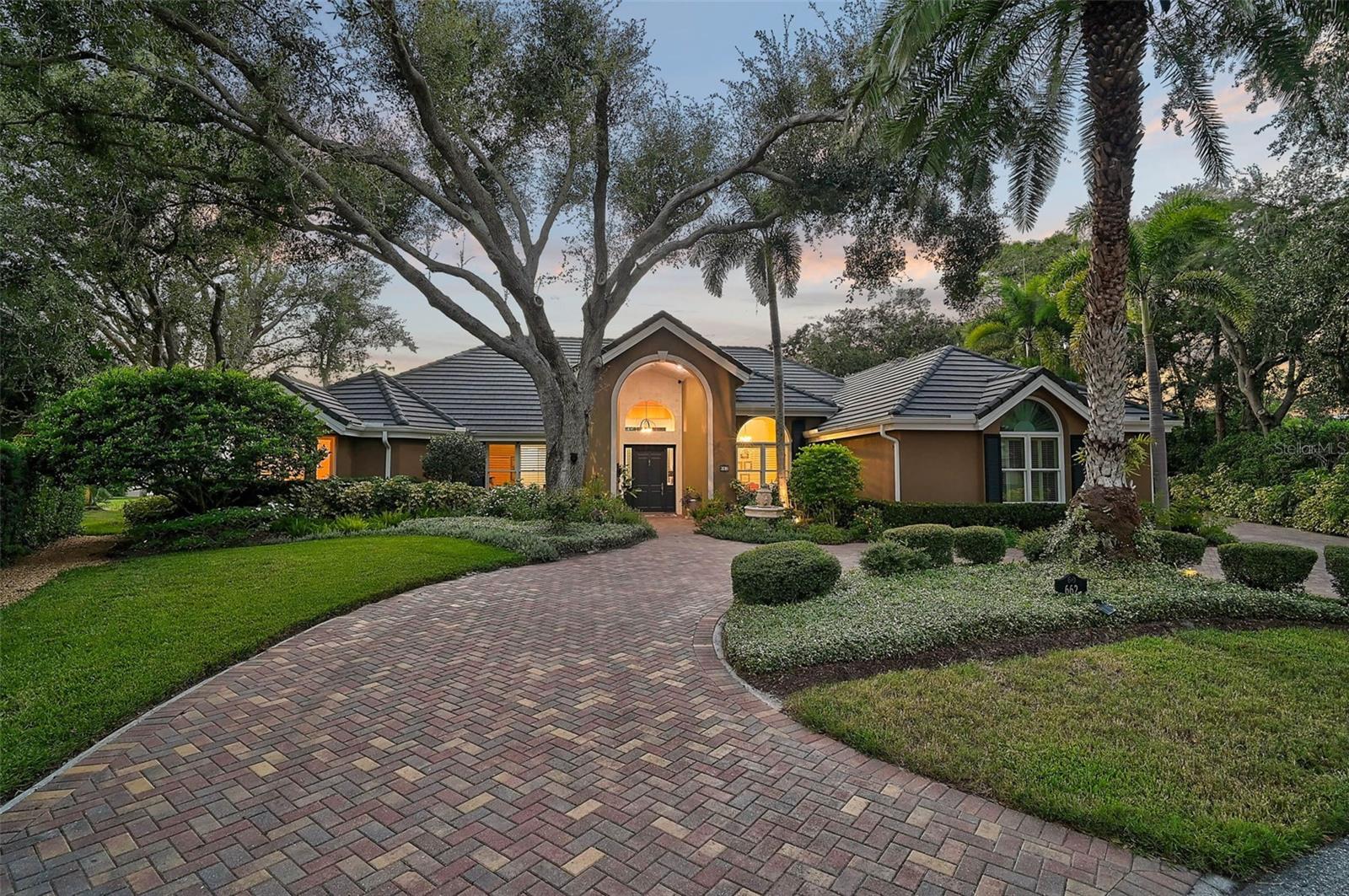 A4635707 Property Photo